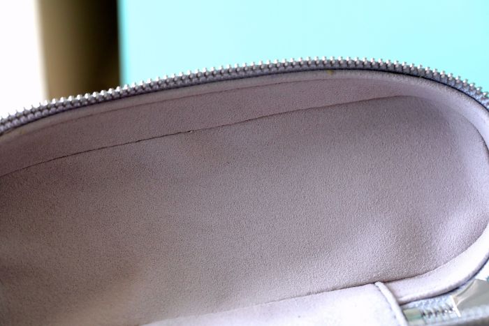 Vanity Chain Pouch “19*11.5*6.5CM” 086