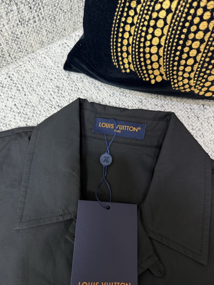 SHIRTS