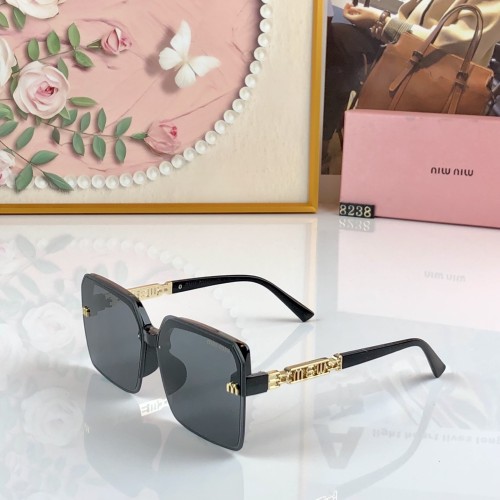 MIU MIU SUNGLASSES-09
