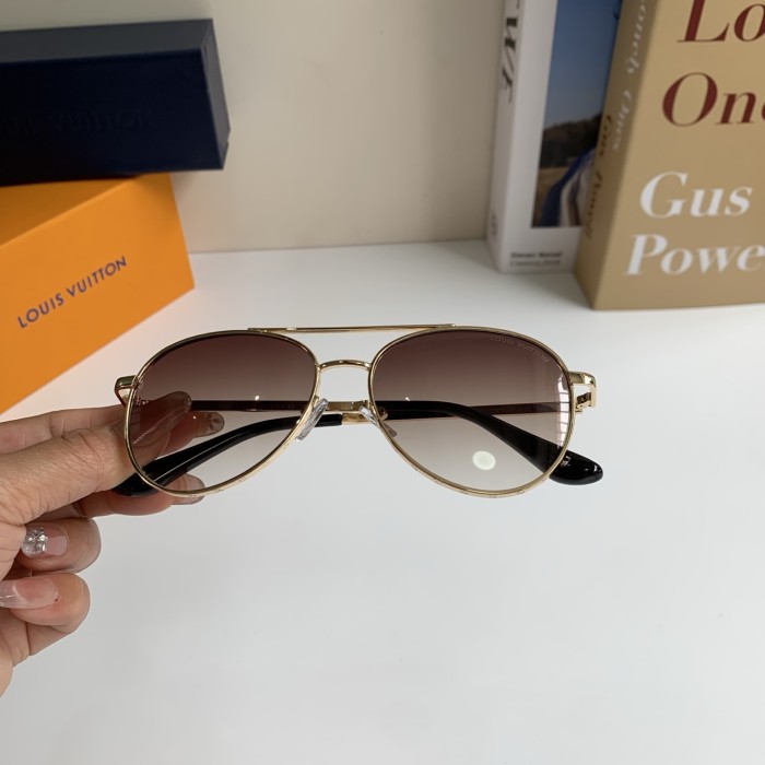 LOUIS VUITTON SUNGLASSES-09