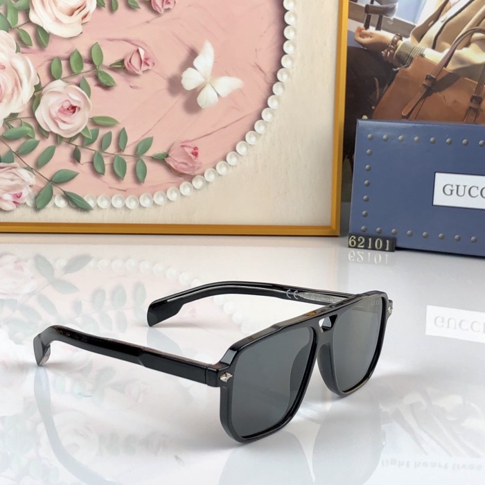 GUCCI SUNGLASSES-511