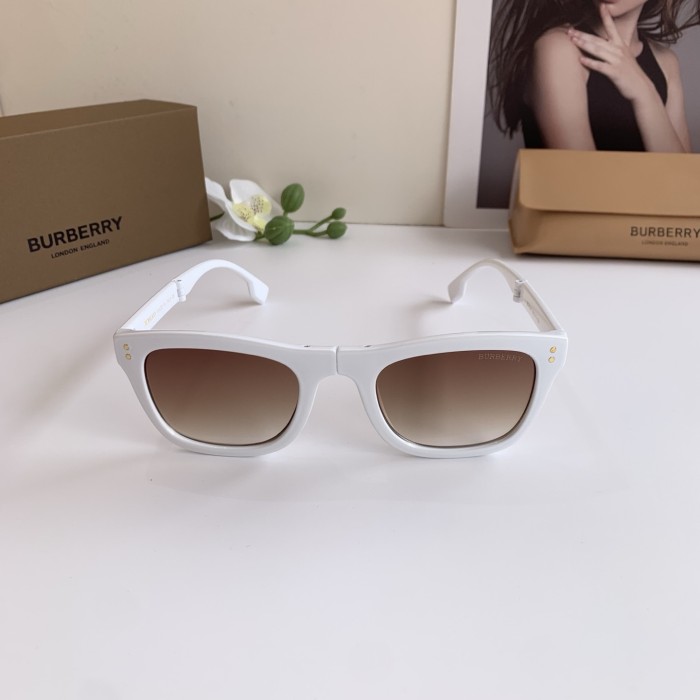 BURBERRY SUNGLASSES-09