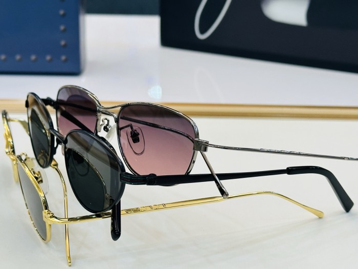 GUCCI SUNGLASSES-051