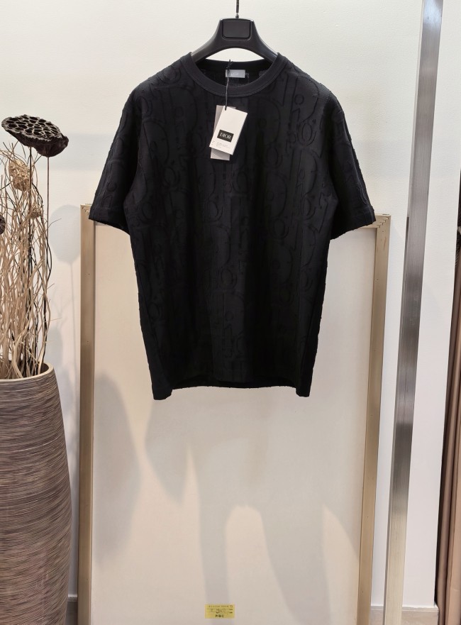 TEES