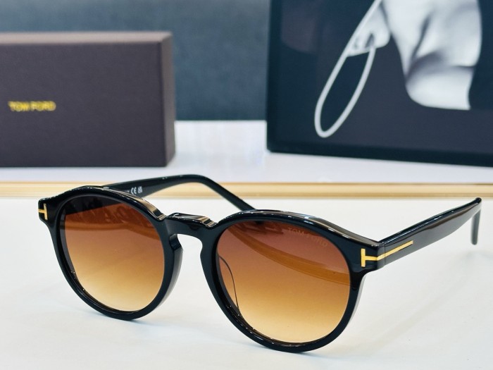 TOM FORD SUNGLASSES-061