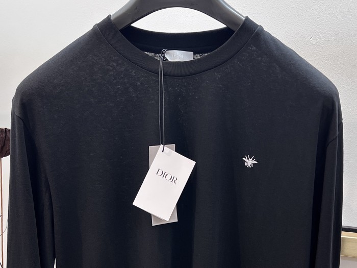 LONG TEES