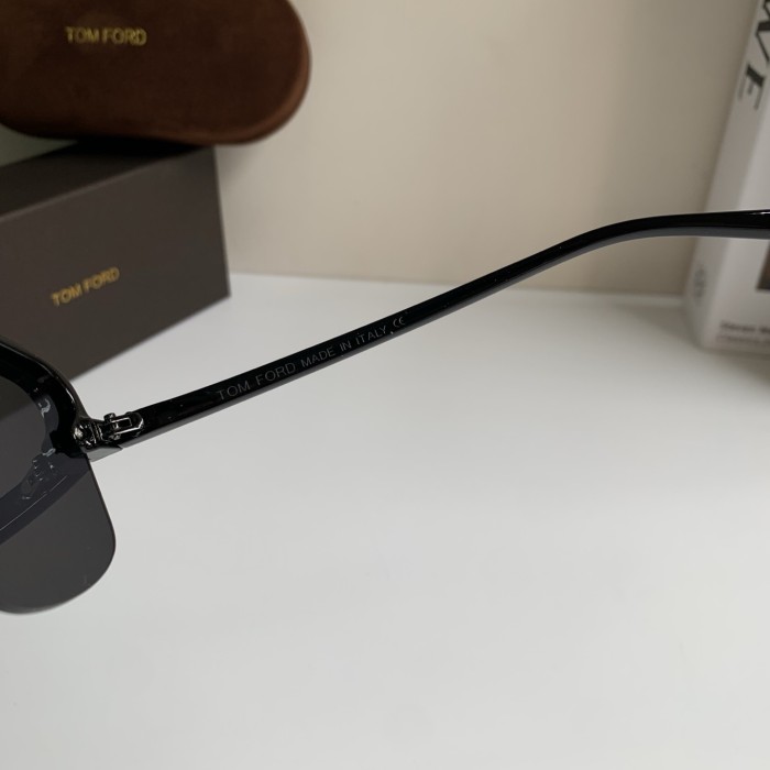 TOM FORD SUNGLASSES-09