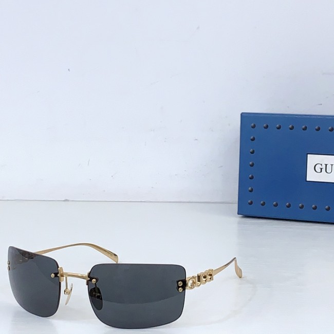 GUCCI SUNGLASSES-051