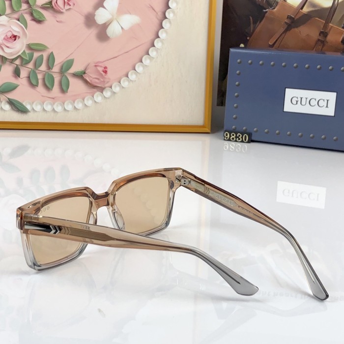 GUCCI SUNGLASSES-511