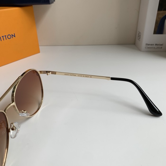 LOUIS VUITTON SUNGLASSES-09