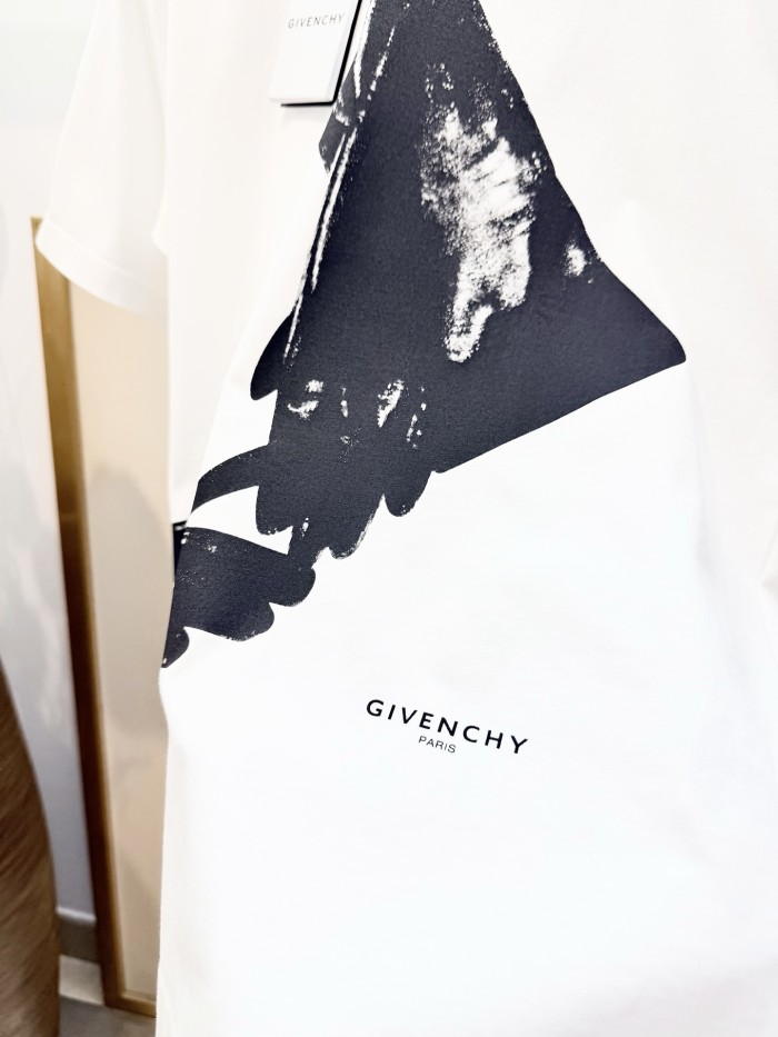 TEES
