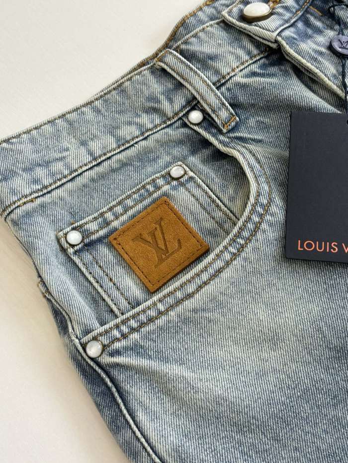 TROUSERS