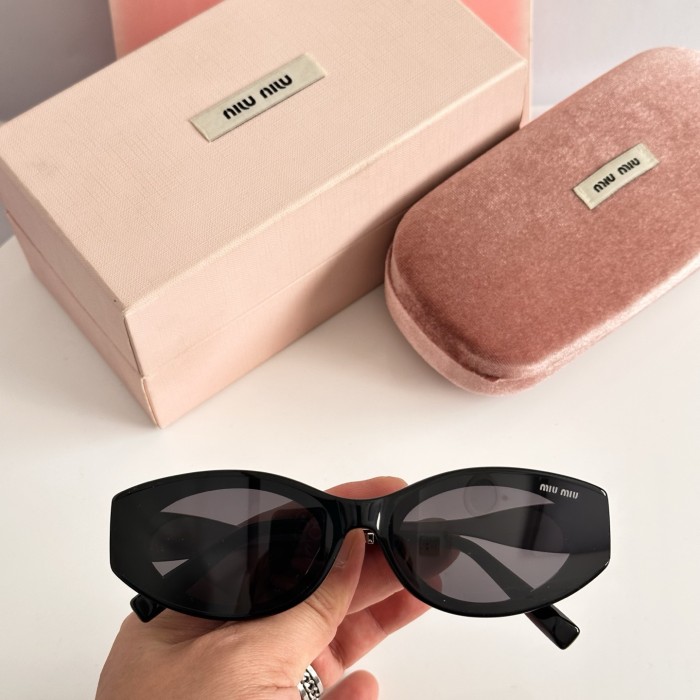 MIU MIU SUNGLASSES-051