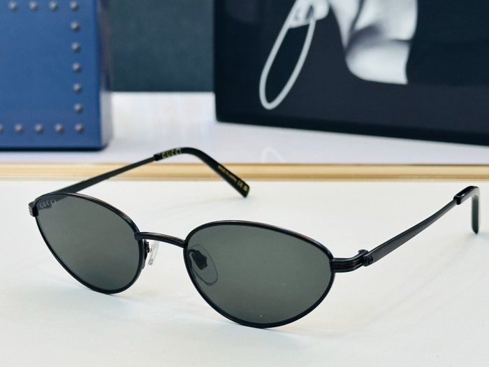 GUCCI SUNGLASSES-051