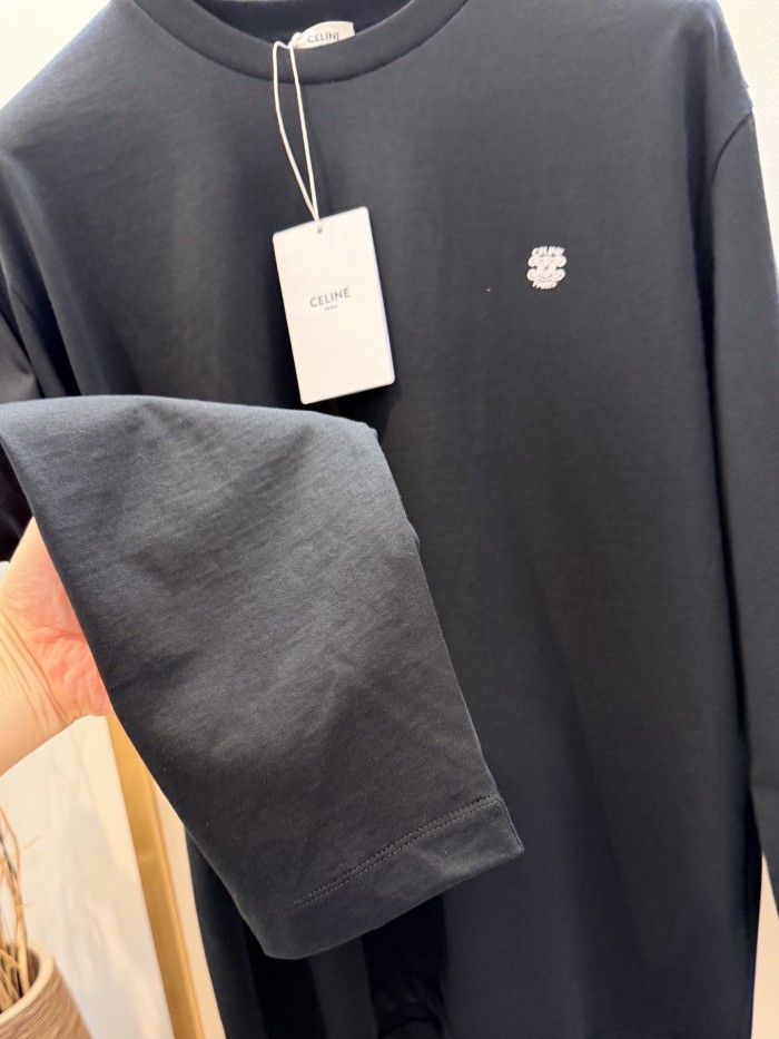LONG TEES