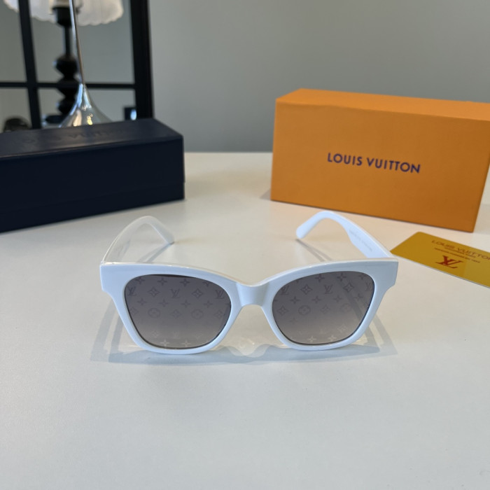 LOUIS VUITTON SUNGLASSES-09