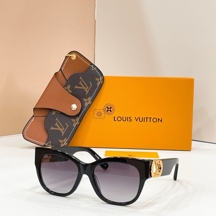 LOUIS VUITTON SUNGLASSES-041