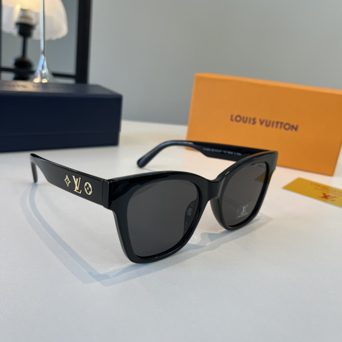 LOUIS VUITTON SUNGLASSES-09