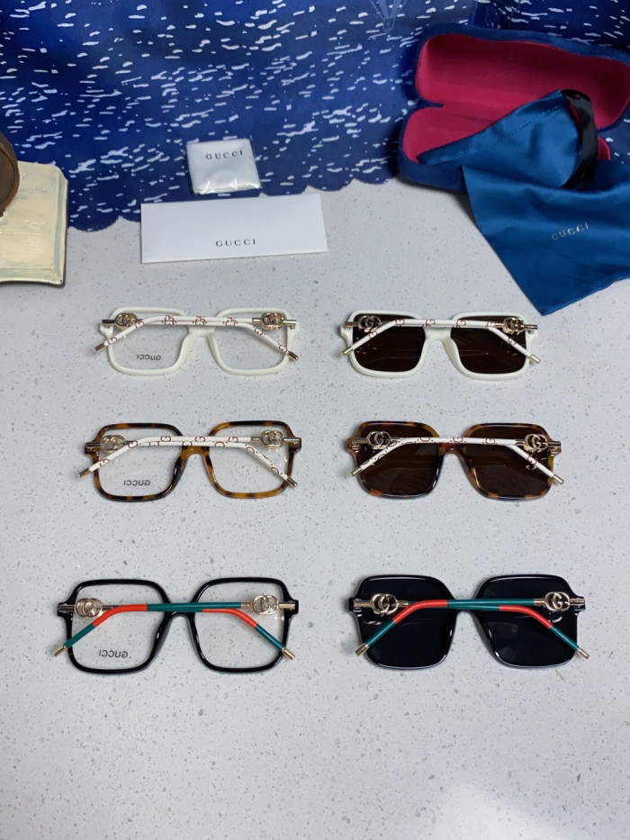GUCCI  SUNGLASSES-58