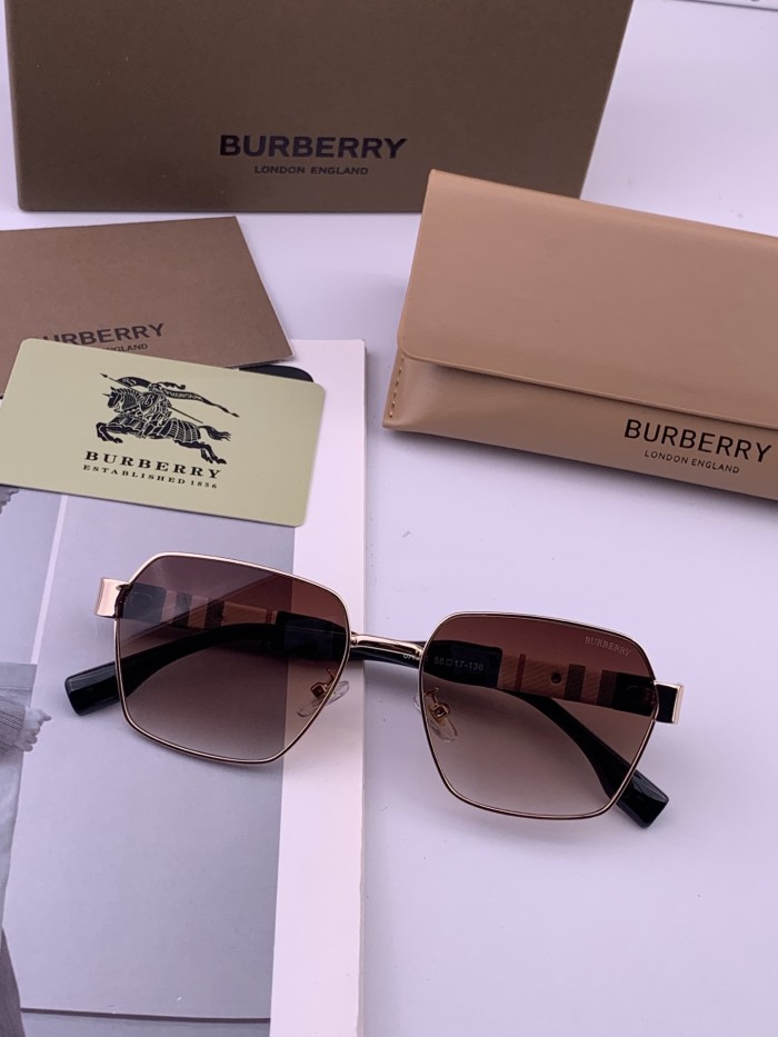 BURBERRY SUNGLASSES -09
