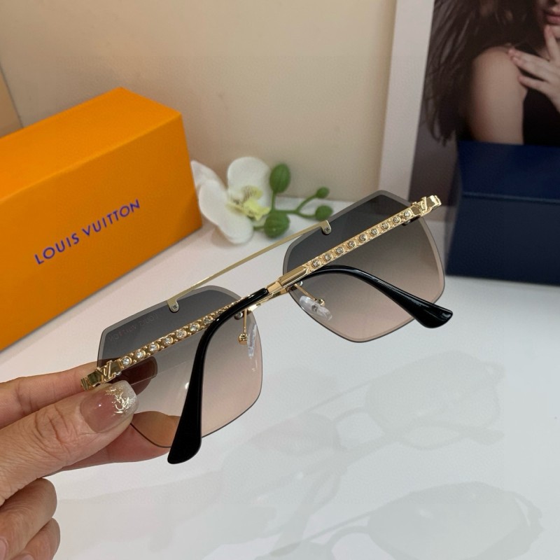 CHANEL SUNGLASSES-09