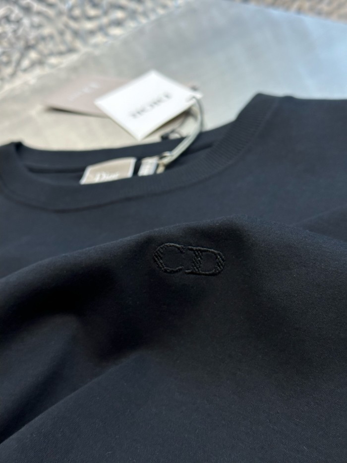 TEES