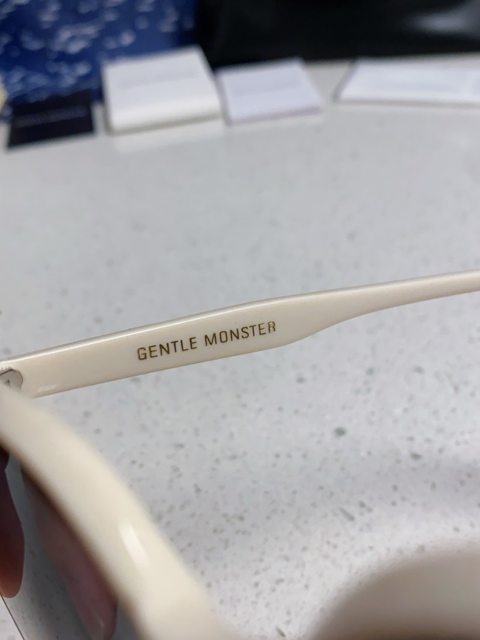 GENTLE MONSTER SUNGLASSES-09