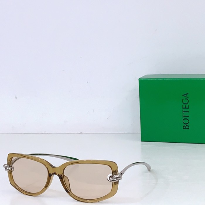 BOTTEGA VENETA SUNGLASSES-051