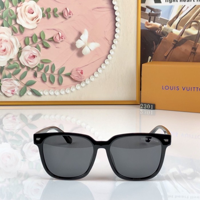 LOUIS VUITTON SUNGLASSES-001