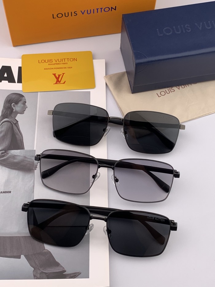 LOUIS VUITTON SUNGLASSES-011