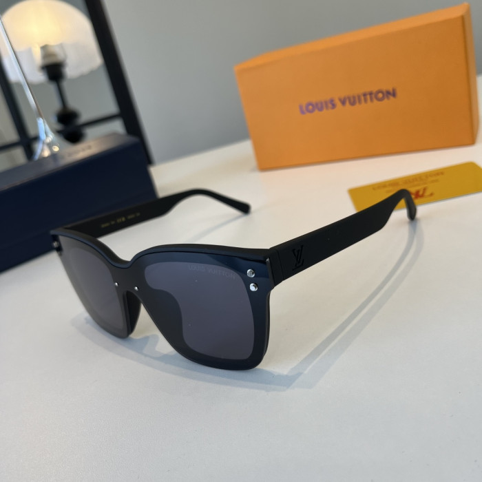 LOUIS VUITTON SUNGLASSES-09