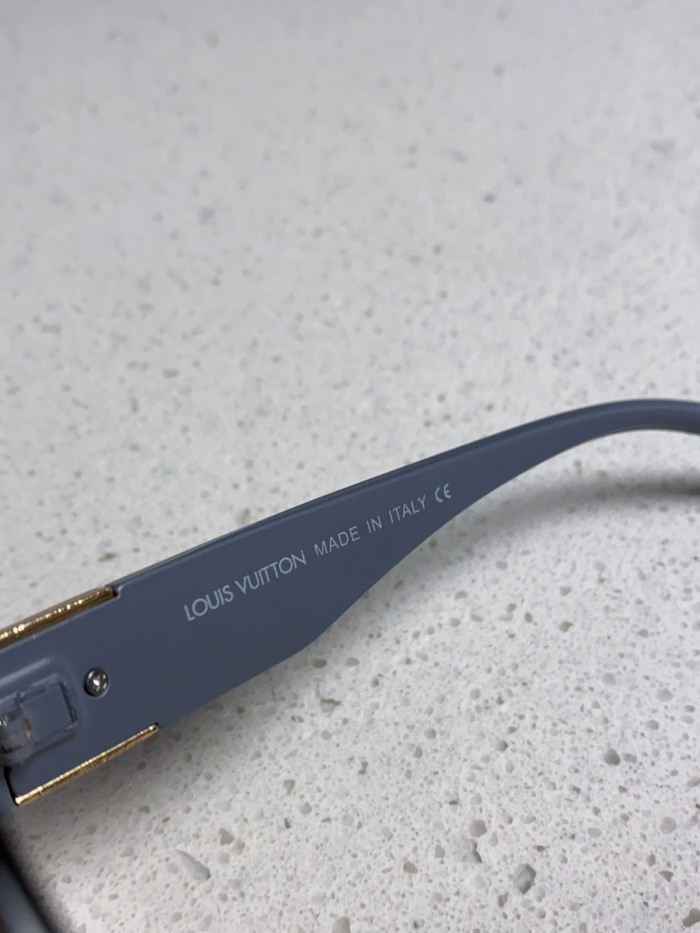LOUIS VUITTON SUNGLASSES-09