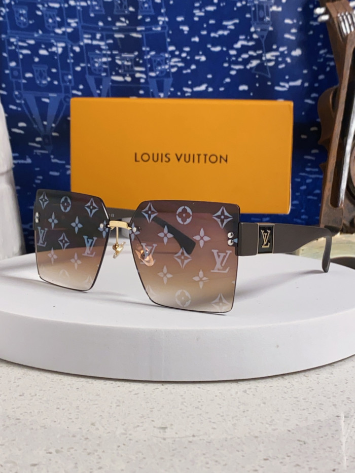 LOUIS VUITTON SUNGLASSES-09