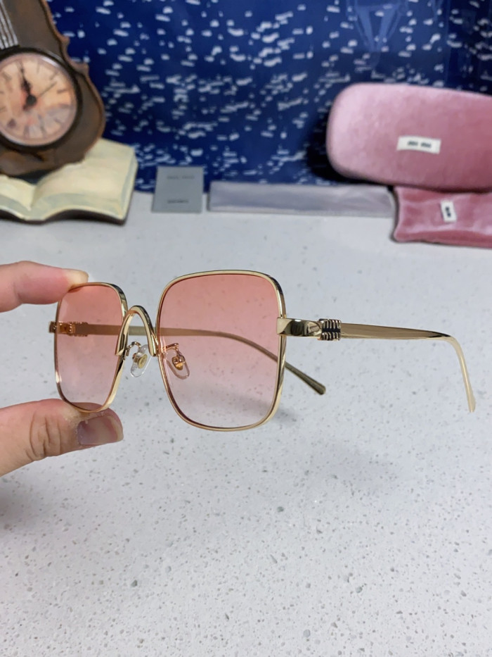 MIU MIU SUNGLASSES-09