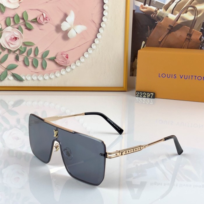 LOUIS VUITTON SUNGLASSES-501