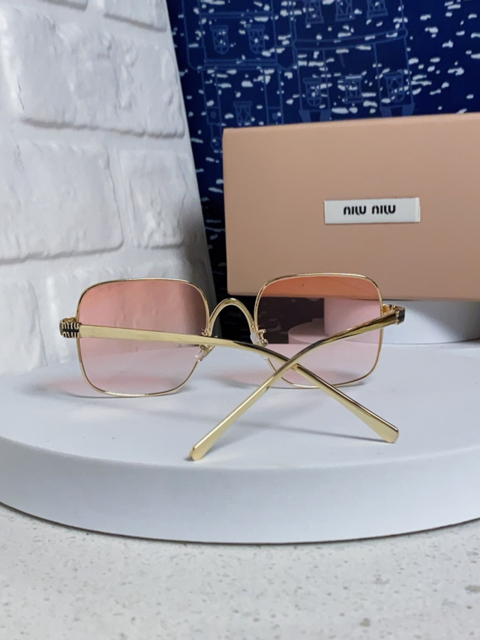 MIU MIU SUNGLASSES-09