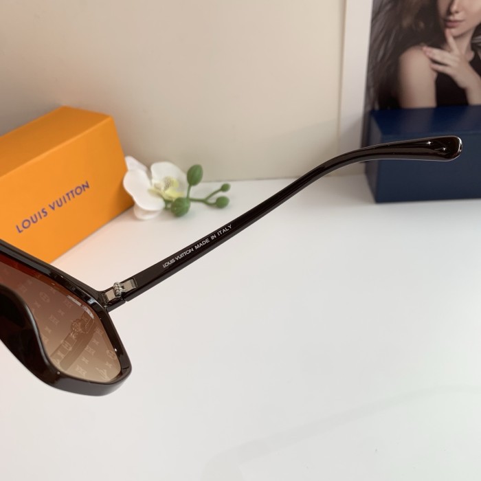 LOUIS VUITTON SUNGLASSES-09