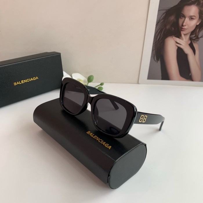 BALENCIAGA SUNGLASSES-09