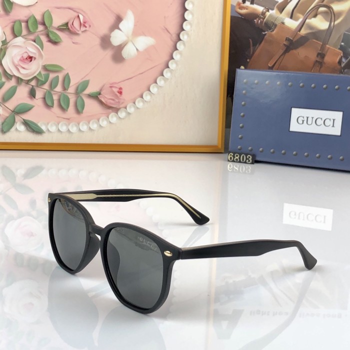GUCCI SUNGLASSES-511