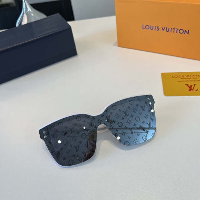 LOUIS VUITTON SUNGLASSES-09