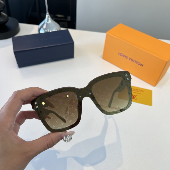 LOUIS VUITTON SUNGLASSES-09