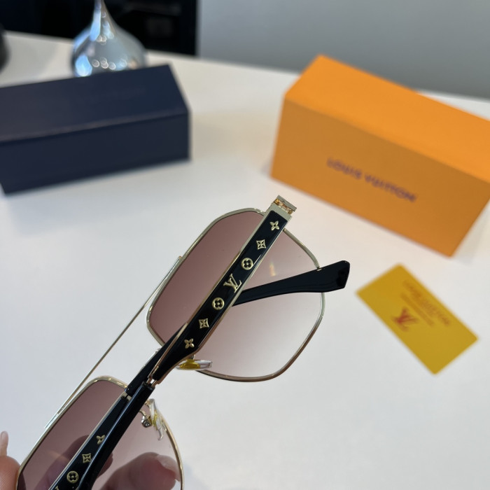 LOUIS VUITTON SUNGLASSES-09