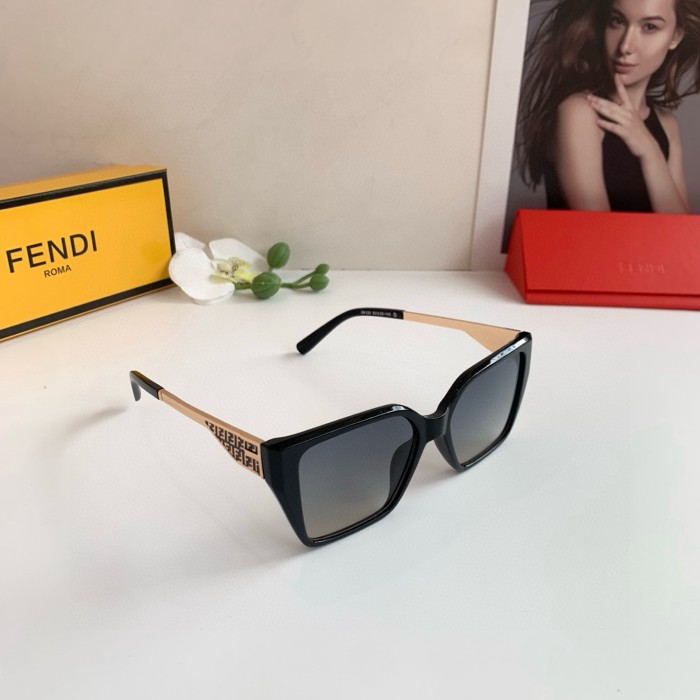FENDI SUNGLASSES-09