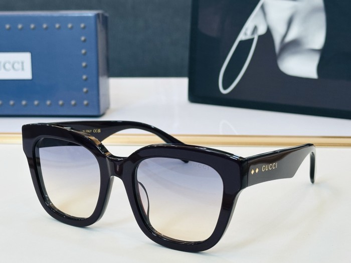 GUCCI SUNGLASSES-051