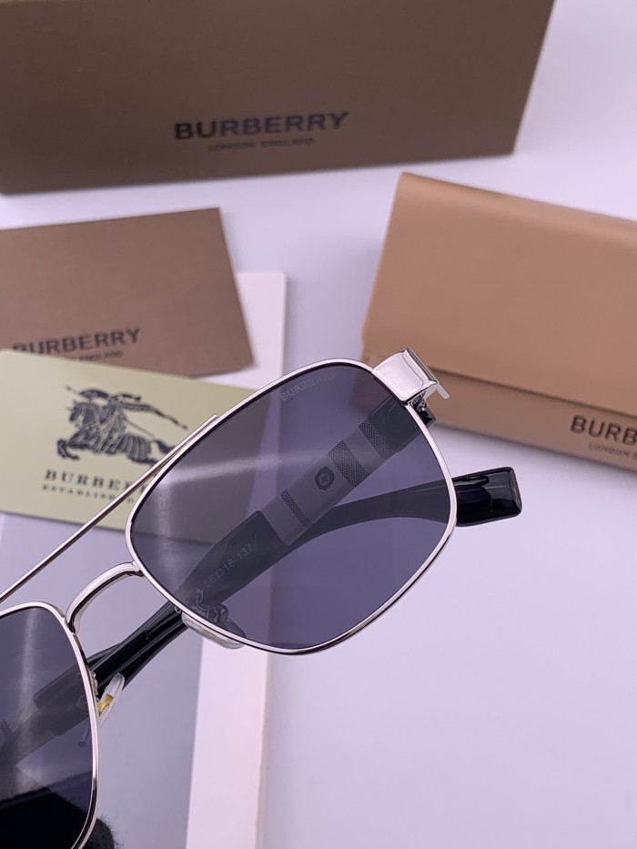 BURBERRY SUNGLASSES -09