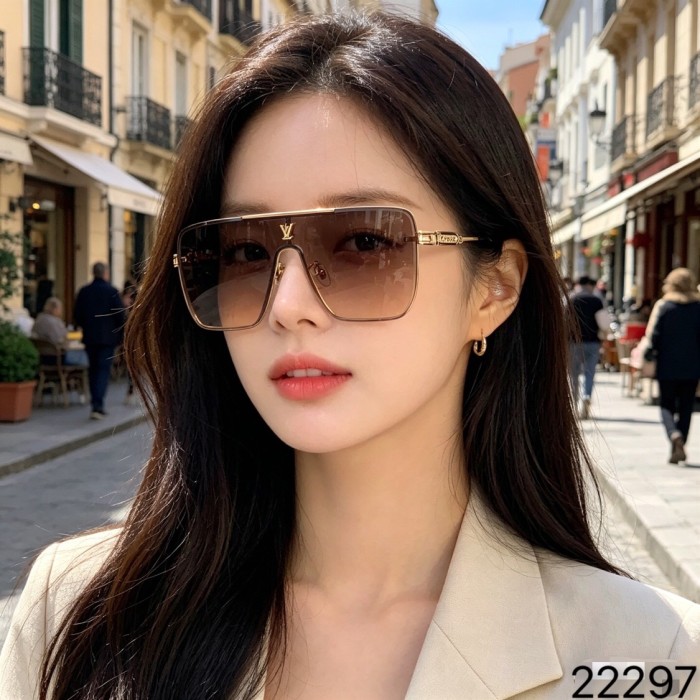 LOUIS VUITTON SUNGLASSES-501