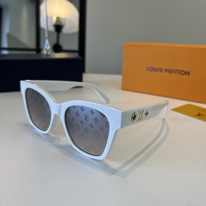 LOUIS VUITTON SUNGLASSES-09