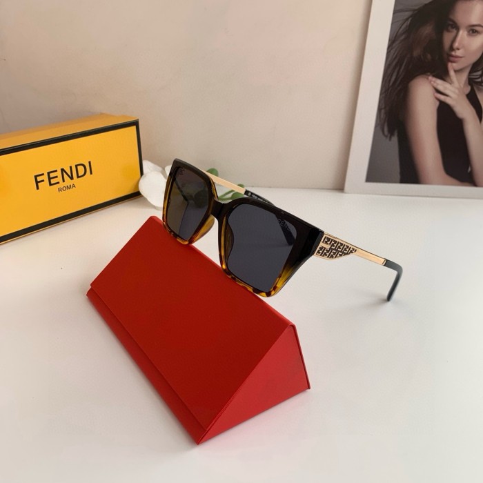 FENDI SUNGLASSES-09