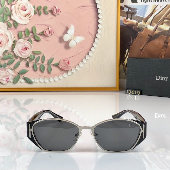 DIOR SUNGLASSES-521