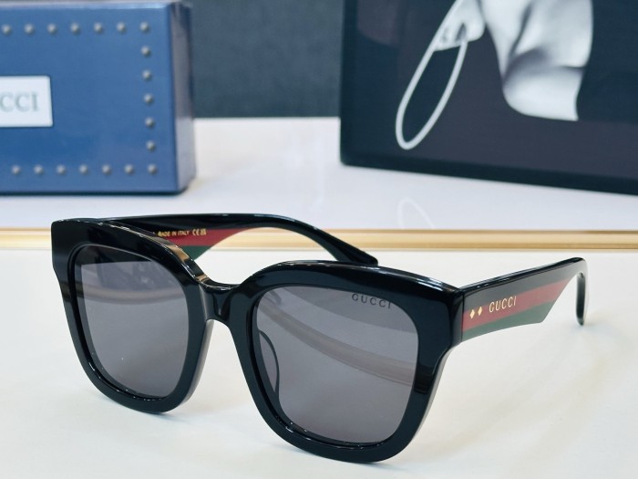 GUCCI SUNGLASSES-051